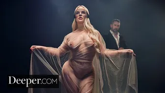 Gorąca bogini Vic Marie ciężko przejebane