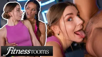 Η συναρπαστική αποπλάνηση του Angel Dark με την arina sympussy στο γυμναστήριο