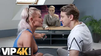 Apokalyptisk begær: Russisk milf nyder at spire den store pik