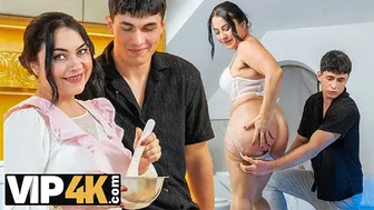 Christina Santos badekar knulle etter hårete fitte barbering