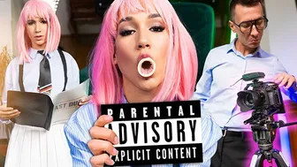 Fra webcam jente til porno stjerne: Charlie Deans gjeld