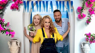 Dukros vestuvės tampa karštas trise: pamotė ir pathan orgija