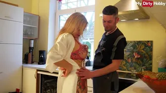 Horký a hovno starší gina tomic svede a fucks the fixer