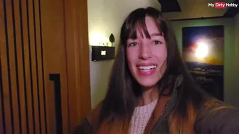 Nemecká dospievajúca nevlastná dcéra fajčí otcovho vtáka v sprche