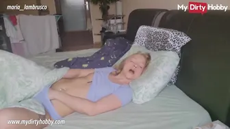 Mostoha lánya fantáziál a mostoha apa vad dugásáról