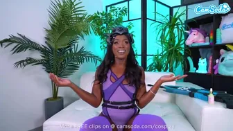 Söpö musta cosplay prinsessa masturboi web-kamera