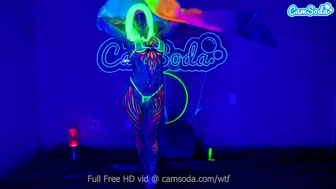 Jewelz Blu seduces and masturbates wildly