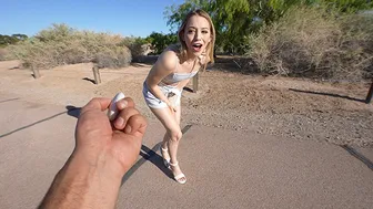 Omg imádom, milyen nedvesen hangzik a puncim! faszimádó epilepsziás orgazmusokban rángatózik - Lily Larimar