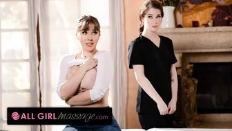 Lena Paul kan haar hand niet van Evelyn Claire's scheerkutje afpakken