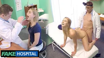 Fake Hospital - sexig massage förvandlas till ett hett fitta spel med Violette Pink