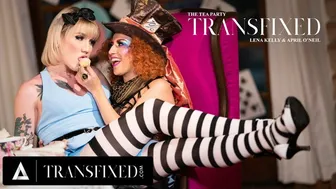 Lena Moon et le thé chaud d'April O'Neill