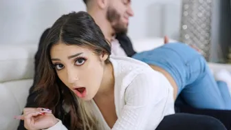 Desperato debitore adolescente baby-watching caldo figlio di puttana per nuovi bei papà a pagare con la figa