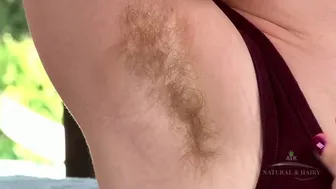 Aprīlis Pitsa karstā nakts ar viņas matains pussy