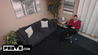 Geïnfecteerd door de directeur: door geheimen en verlangens