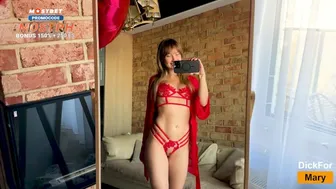 Día de San Valentín sorpresa de la hijastra