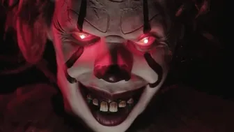 Pennywise a kéjvágyó bohóc megdugja és teleéli a forró barátnődet Diana Daniels-t - halloween speciál