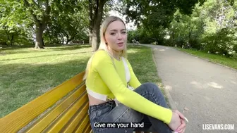 Ayudé a una chica extraña en la calle, así que me agradeció