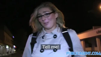 PublicAgent - milf amatoare fierbinte în sălbăticie