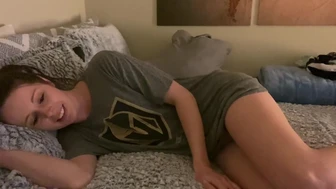 Nadia Foxx's ochtend masturbatie