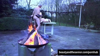 Nel freddo inverno nel cortile