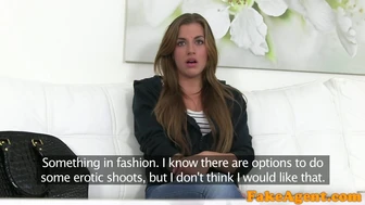 FakeAgent Silvia Dellai avastseen