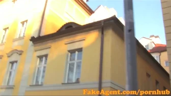 FakeAgent - raven il sexy milf urlando sperma