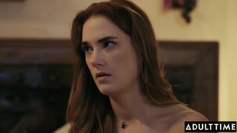 DOSPELÝ ČAS - kočka sa hnevá na svoje dievča za to, že sedí vo vtákovi