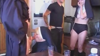 Fratello Sole Sorella Troia - Teljes olasz pornófilm