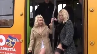 Ungarske amatør piger tisse i Budapest