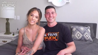 Szexi amatőr lány és a pasija kúrnak