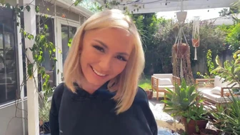 Malá chlpatá kurva Chloe Temple