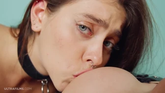 - Tutup mata dan tutup mulut