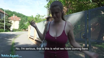 Agen Publik - Belgia cewek dengan payudara besar dipungut