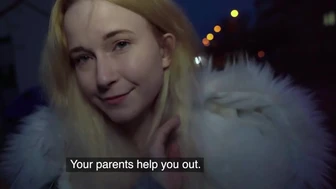 Public Agent - Hübsches blondes Mädchen auf der Straße aufgegabelt