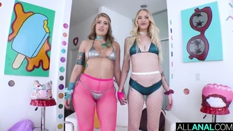 Marilyn Johnson in Electra Rayne