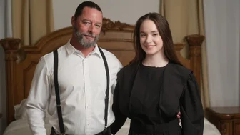 Didelė bob mergina ir globėjas