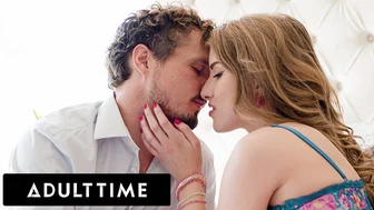 Krásna Octavia Červená - Tvoj priateľ ti plní všetky tvoje sexuálne fantázie!