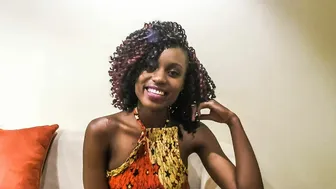 Zâmbet negru destul de copil pov turnare greu futut