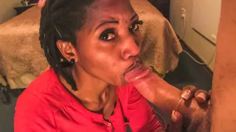 Luonnollinen musta milf anaali seksiä iso valkoinen kukko työhaastattelussa