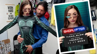 Tiana Blow vad fantáziája valóra válik egy idegen fasszal