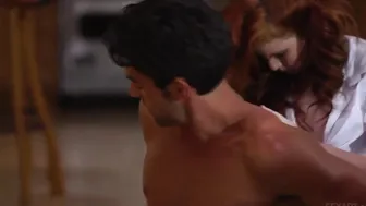 Lákavé krásy v smyslné hře